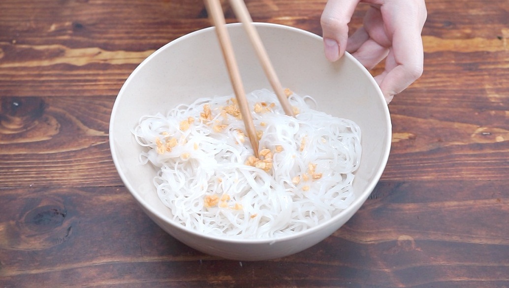 Authentic-hu-tieu-nam-vang-recipe-Phnom-Penh-Noodle-Soup 10