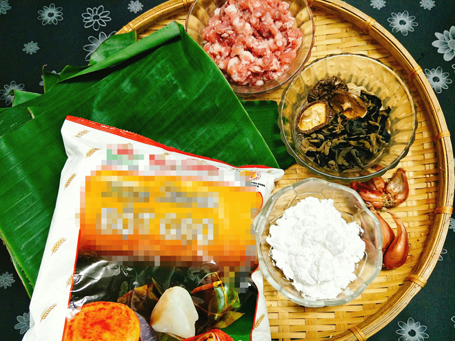 Banh-gio-recipe–Vietnamese-rice-and-pork-pyramid-dumplings 2