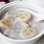 Che chuoi recipe – Vietnamese banana with coconut milk and tapioca pearls dessert