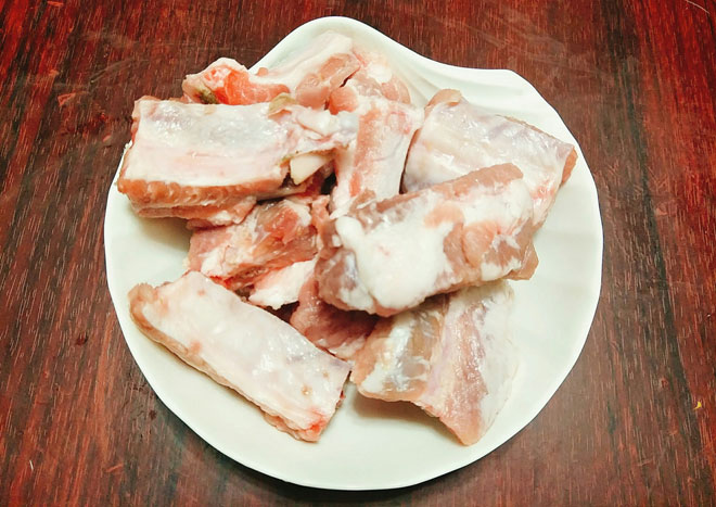 Suon-kho-Recipe –Vietnamese-Caramelized-Braised-Pork-Ribs 3