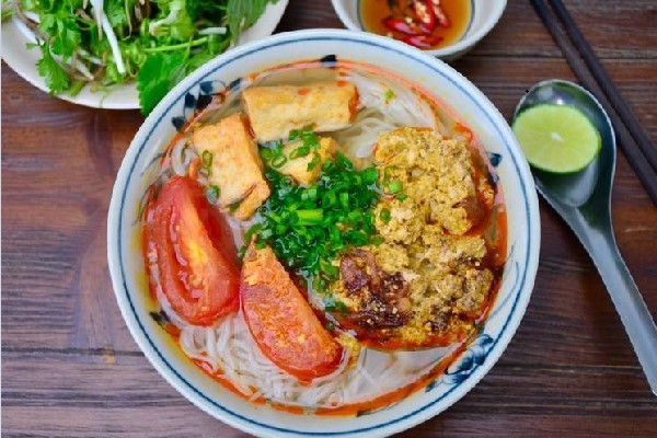 Bun-rieu-recipe-Vietnamese-crab-noodle-soup 1