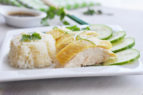 Com-ga-Hai-Nam-recipe–How-to-make-Hainanese-Chicken-rice 2