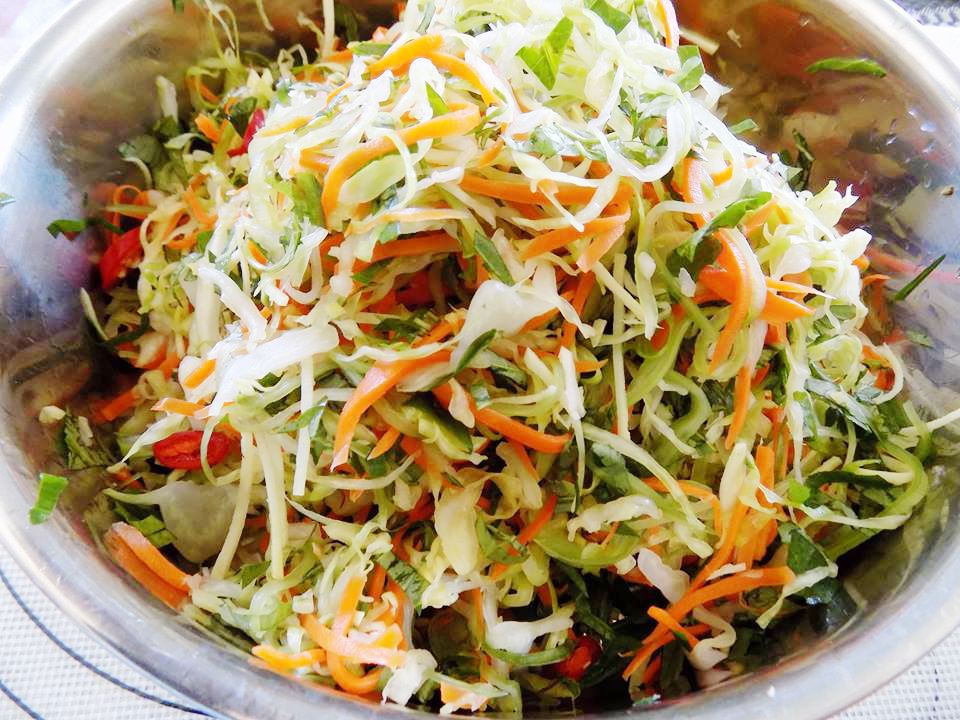 Goi-bap-cai-Recipe-How-to-make-Vietnamese-cabbage-salad 7
