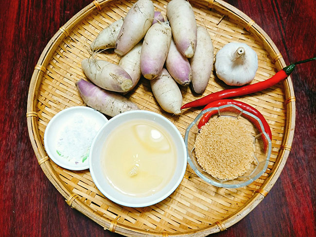 Cu-Cai-Muoi-Recipe–Vietnamese-Pickled-Daikon 2